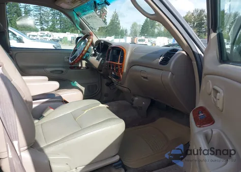 2001 Toyota Tundra Ltd V8 from USA, damaged, VIN 5TBBT48111S151084